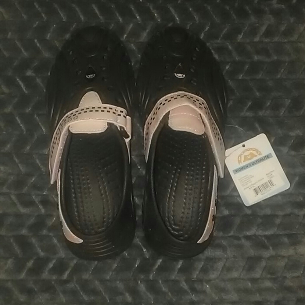 NWT Ladies Ultra Lite DOGGERS...Supportive